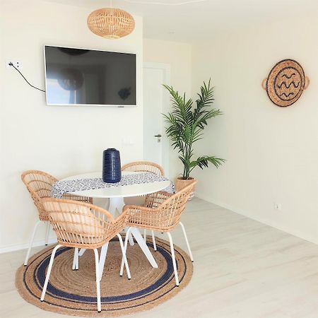 The Shore @ Atlantic Beach - Waterfront Beach House, Tiny Pool, Terrasse Espinho  Luaran gambar