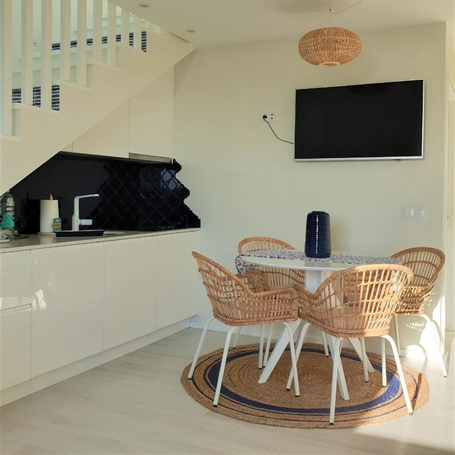 The Shore @ Atlantic Beach - Waterfront Beach House, Tiny Pool, Terrasse Espinho  Luaran gambar