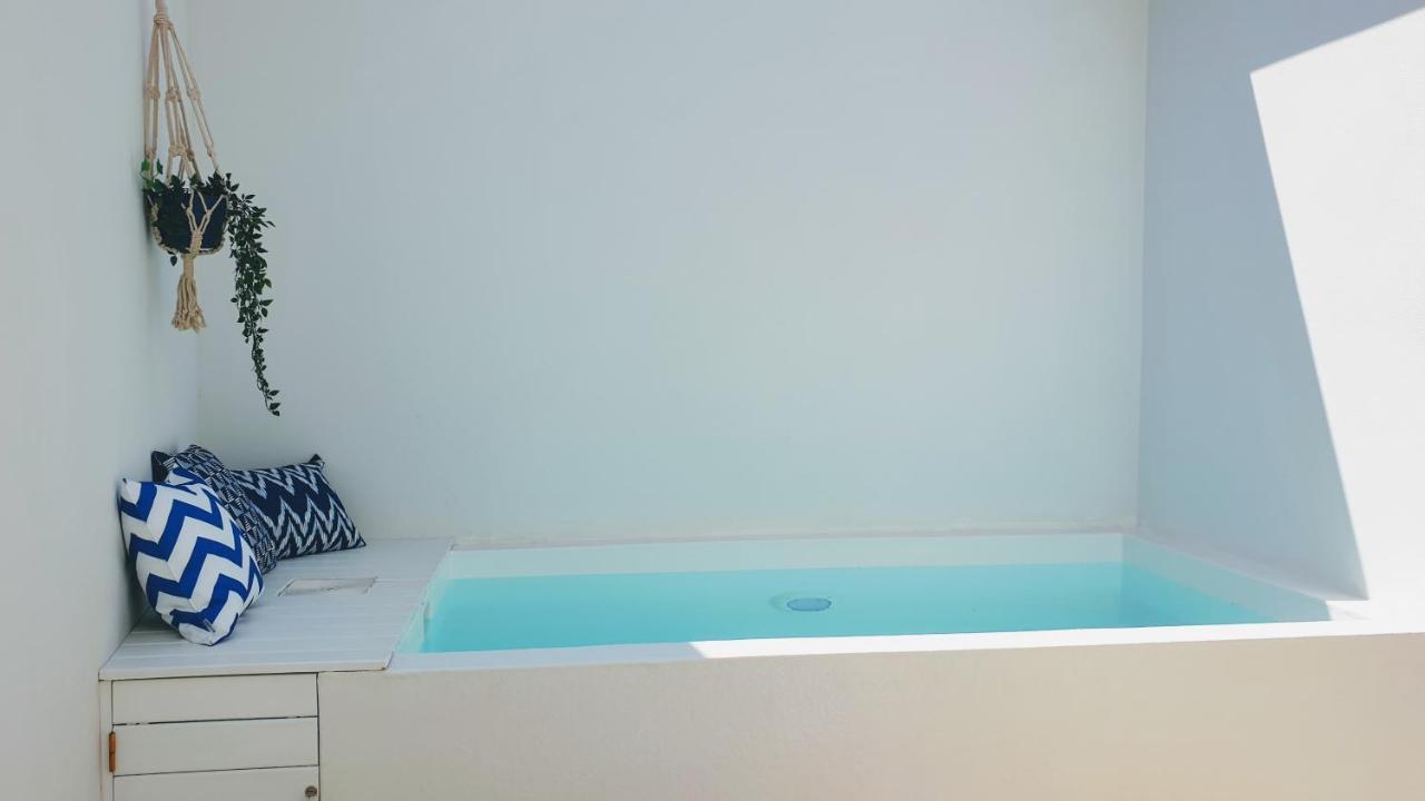 The Shore @ Atlantic Beach - Waterfront Beach House, Tiny Pool, Terrasse Espinho  Luaran gambar