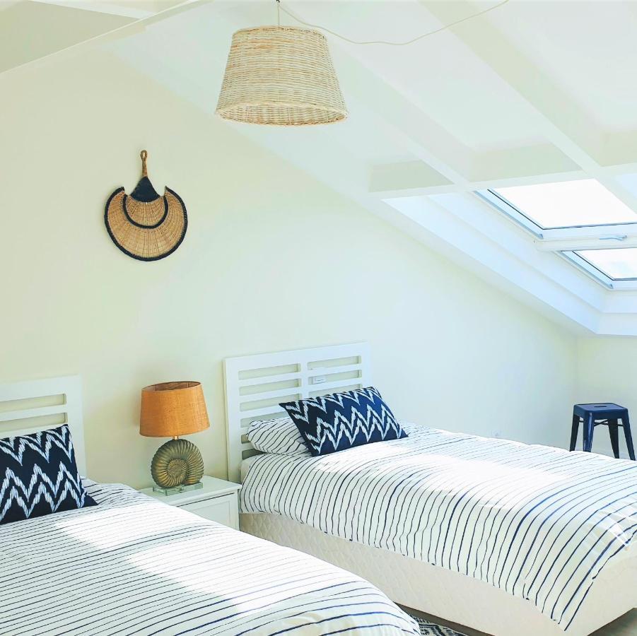 The Shore @ Atlantic Beach - Waterfront Beach House, Tiny Pool, Terrasse Espinho  Luaran gambar